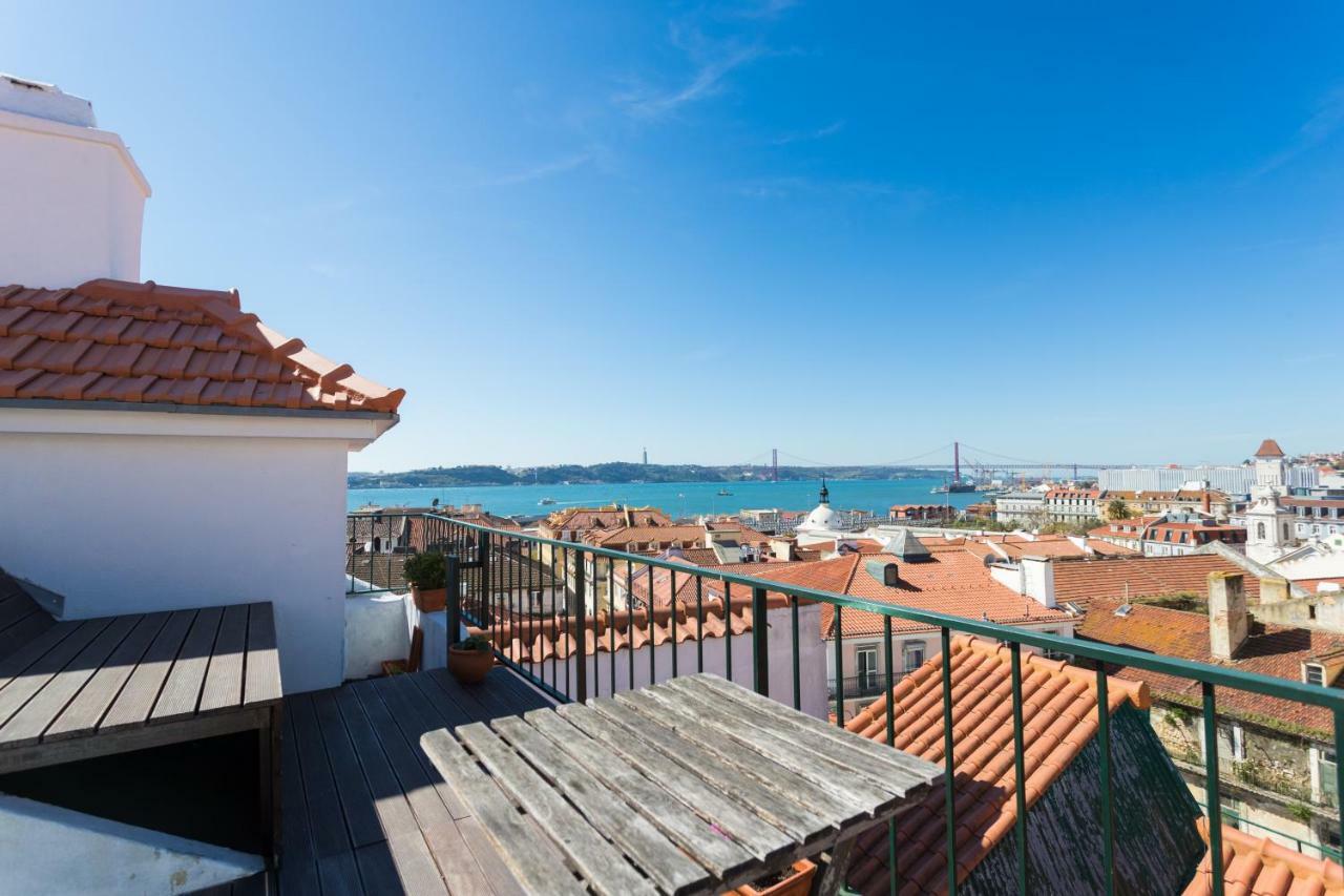 Flh Chiado Skyline Apartment Lisbon Luaran gambar