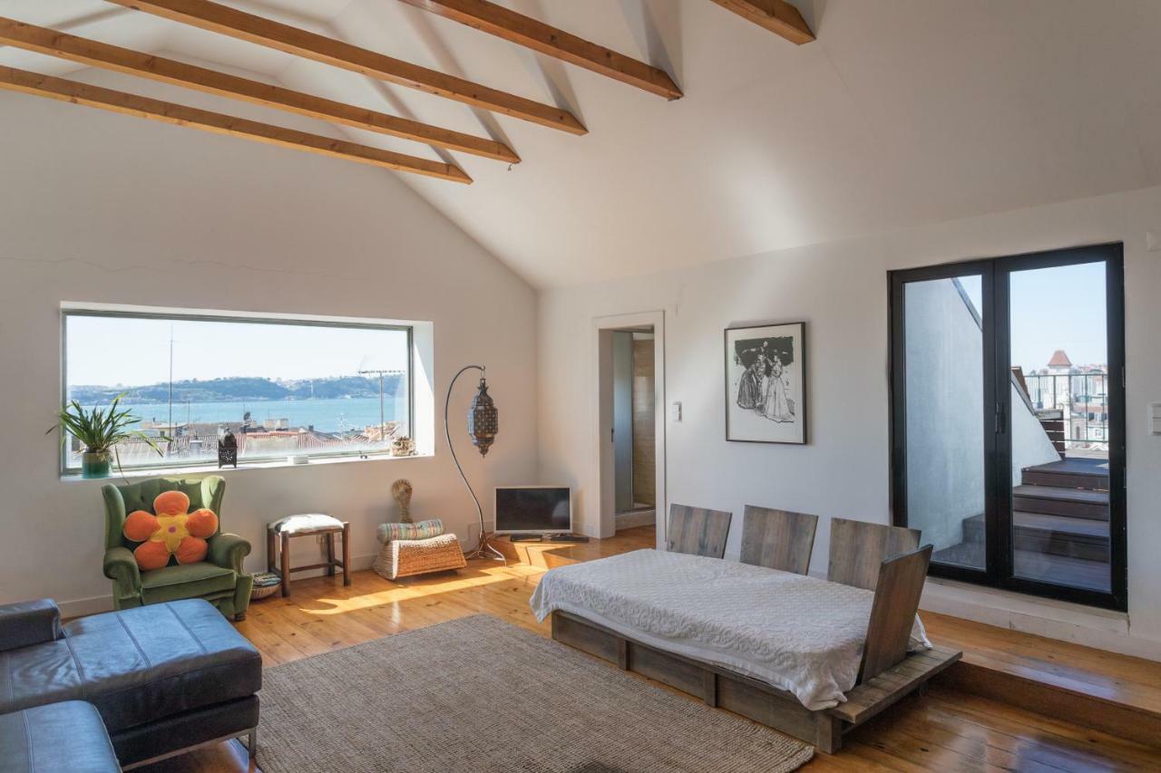 Flh Chiado Skyline Apartment Lisbon Luaran gambar